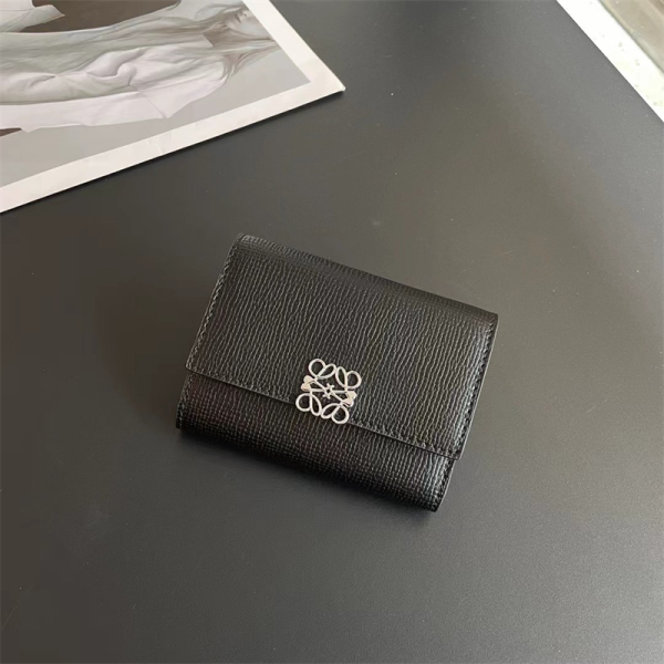 ロエベ 財布 wallet 本革 ウォレット 三つ折り ブランド スーパーコピー トライフォールド コインコンパート付き カーフスキン 人気ブランド 女性 40代 ススメ - Image 2