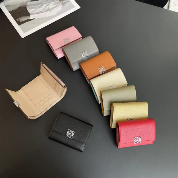 ロエベ 財布 wallet 本革 ウォレット 三つ折り ブランド スーパーコピー トライフォールド コインコンパート付き カーフスキン 人気ブランド 女性 40代 ススメ - Image 20